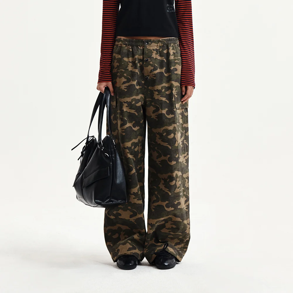DRAWSTRING HEM CARGO PANTS IN KHAKI