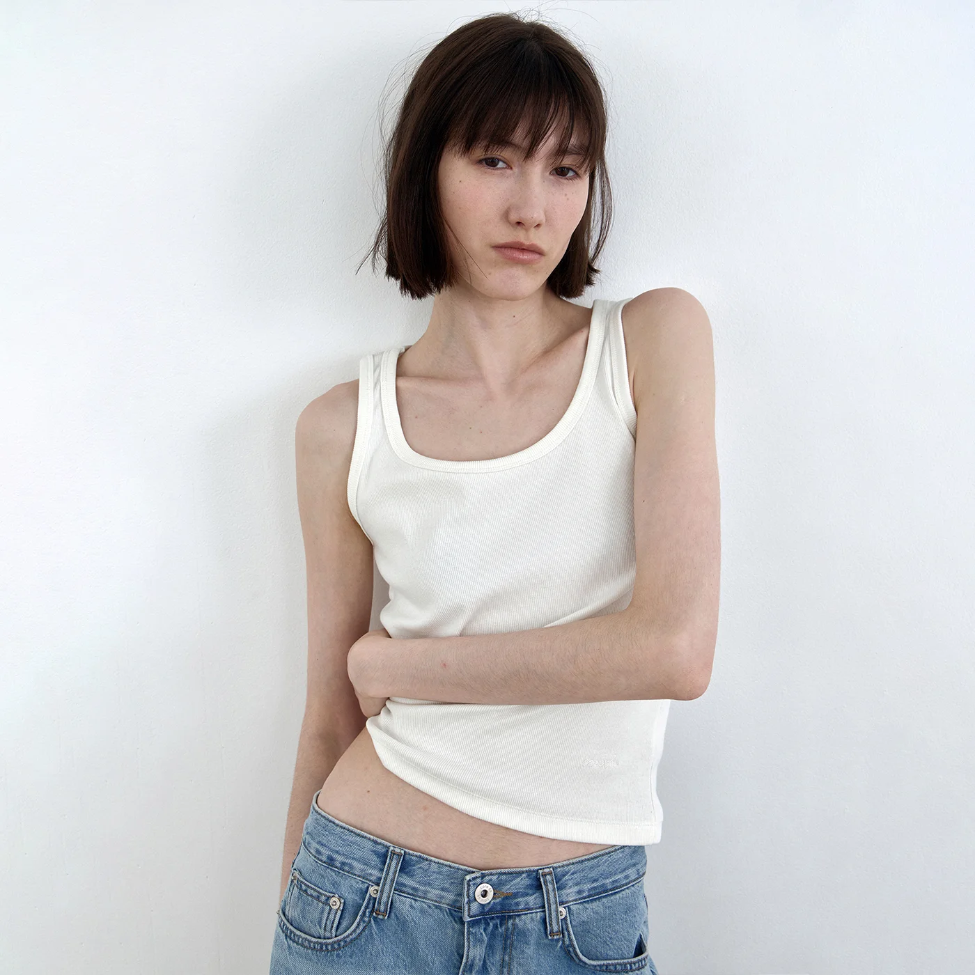 Pigment sleeveless (ivory)