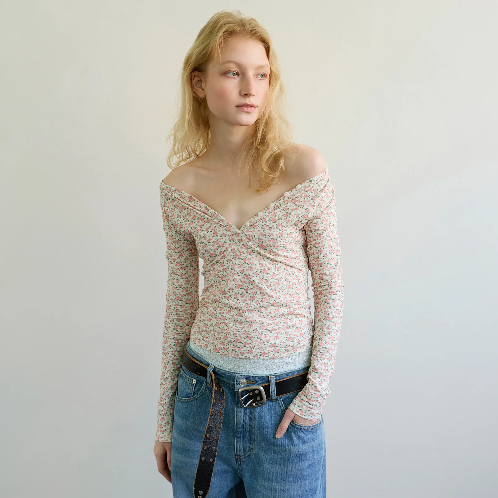 TWO-WAY HENLEY T-SHIRT - FLORAL PINK