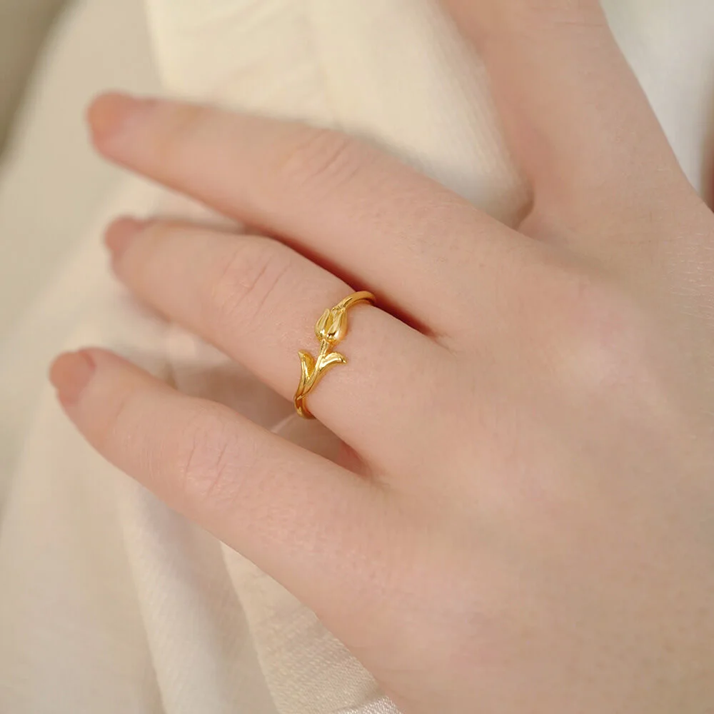 mini tulip ring