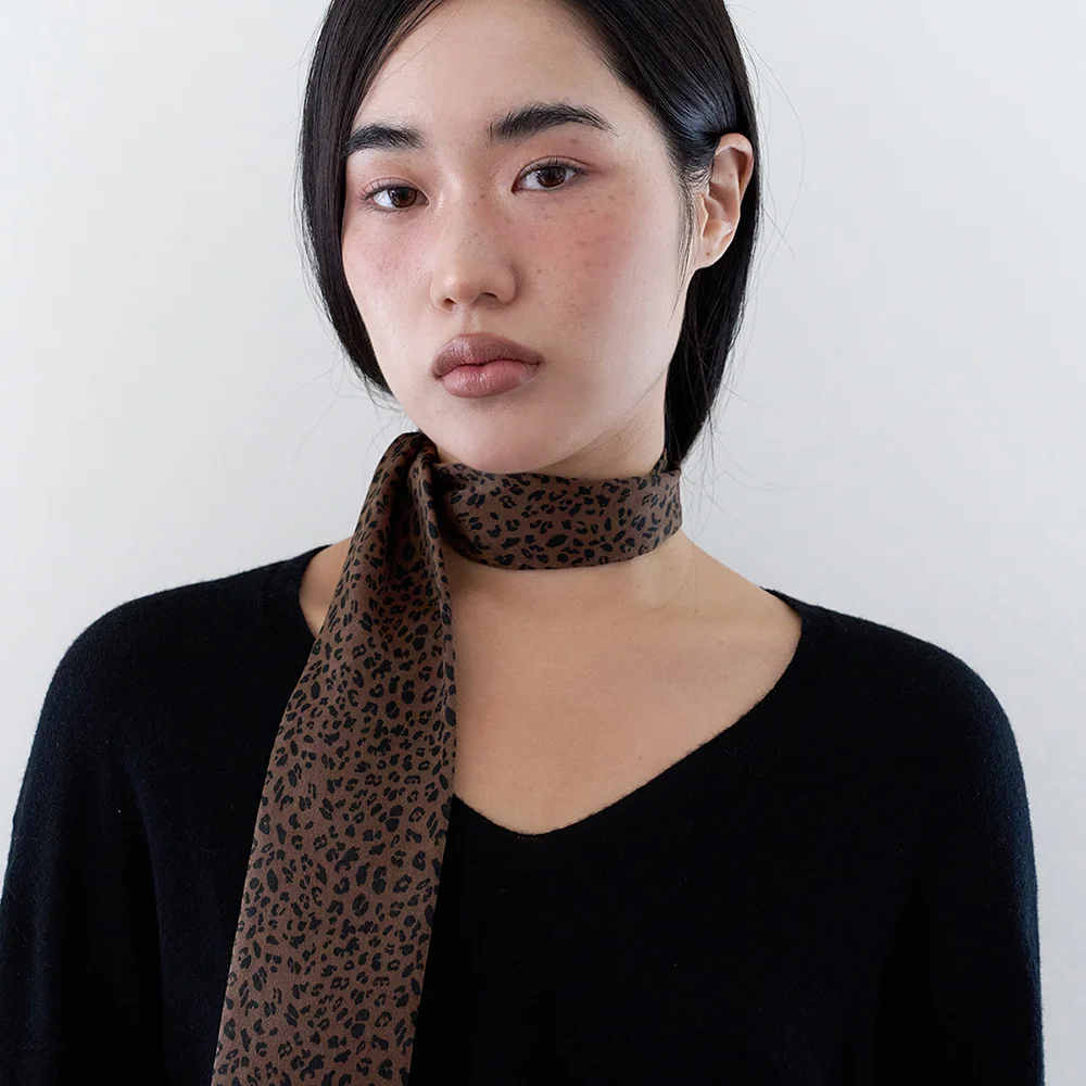 leopard silky scarf