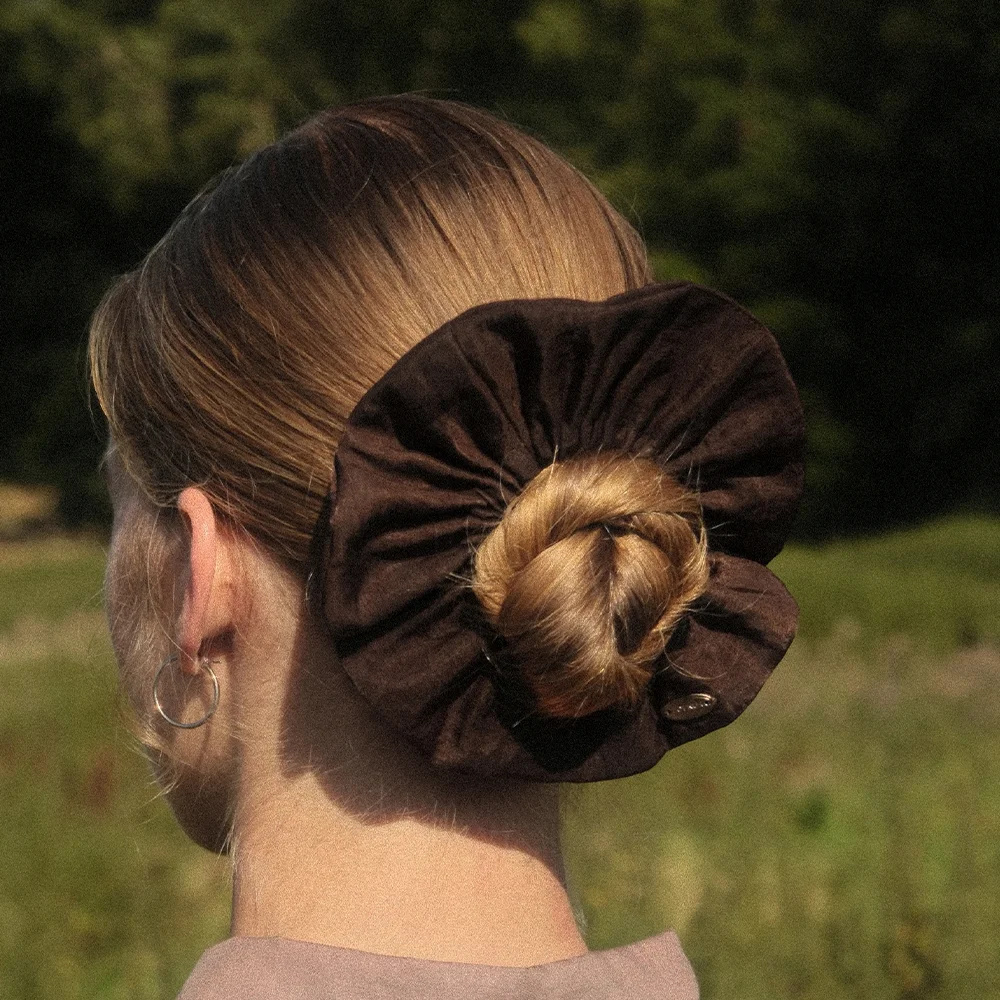 HALO HAIR SCRUNCHIE (BROWN)