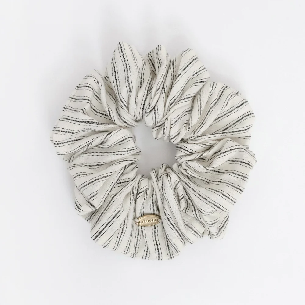 Snug Scrunchie_Charcoal