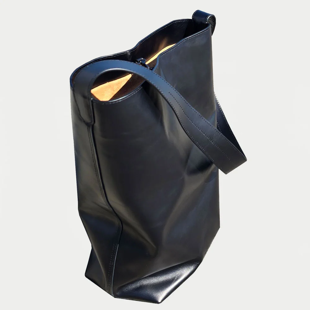 XL Leather Bag _ Black