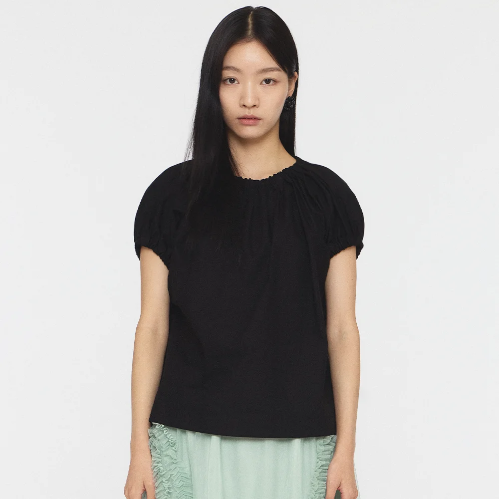 VOLUME SHIRRING T-SHIRT - BLACK