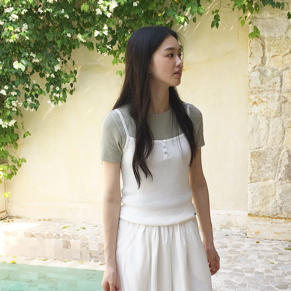 LOEN SLEEVELESS KNIT (IVORY)