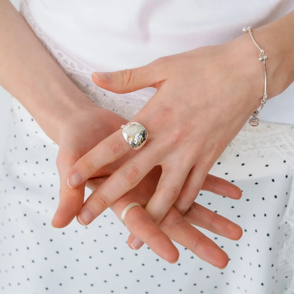 Bold Bump Ring (L261MRI050)