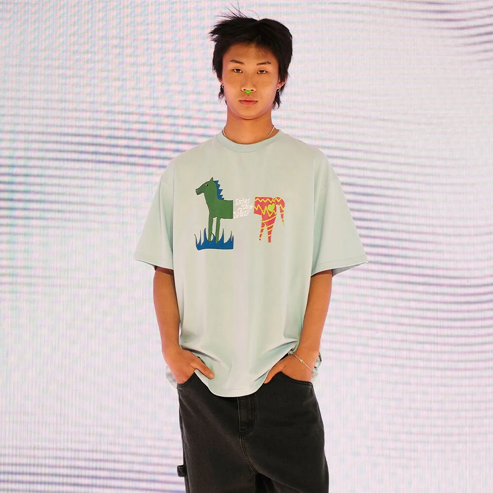 HORSE GRAPHIC T-SHIRT_LIGHT BLUE