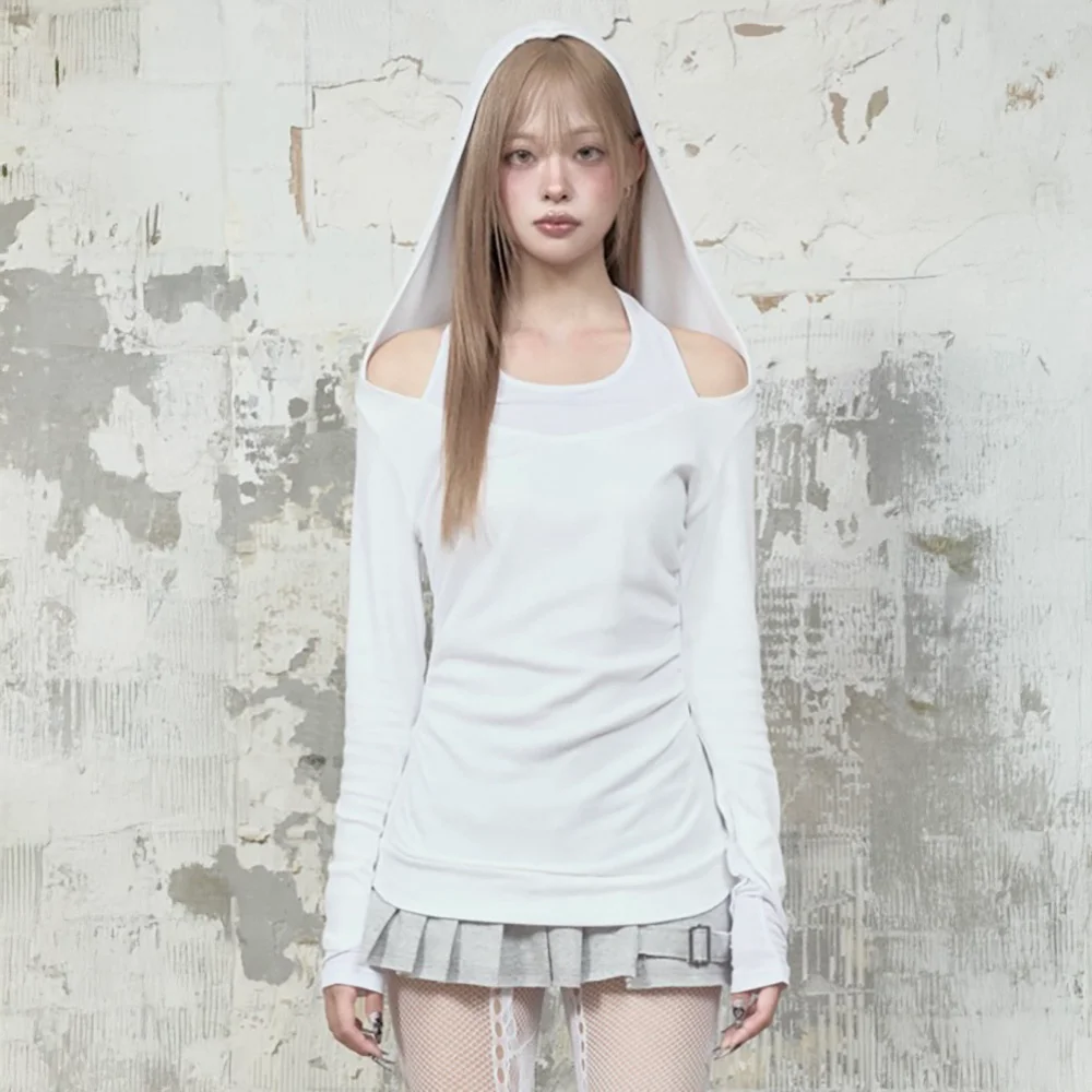 Halter-Neck Hooded Slim-Fit Long Sleeve Top (White)