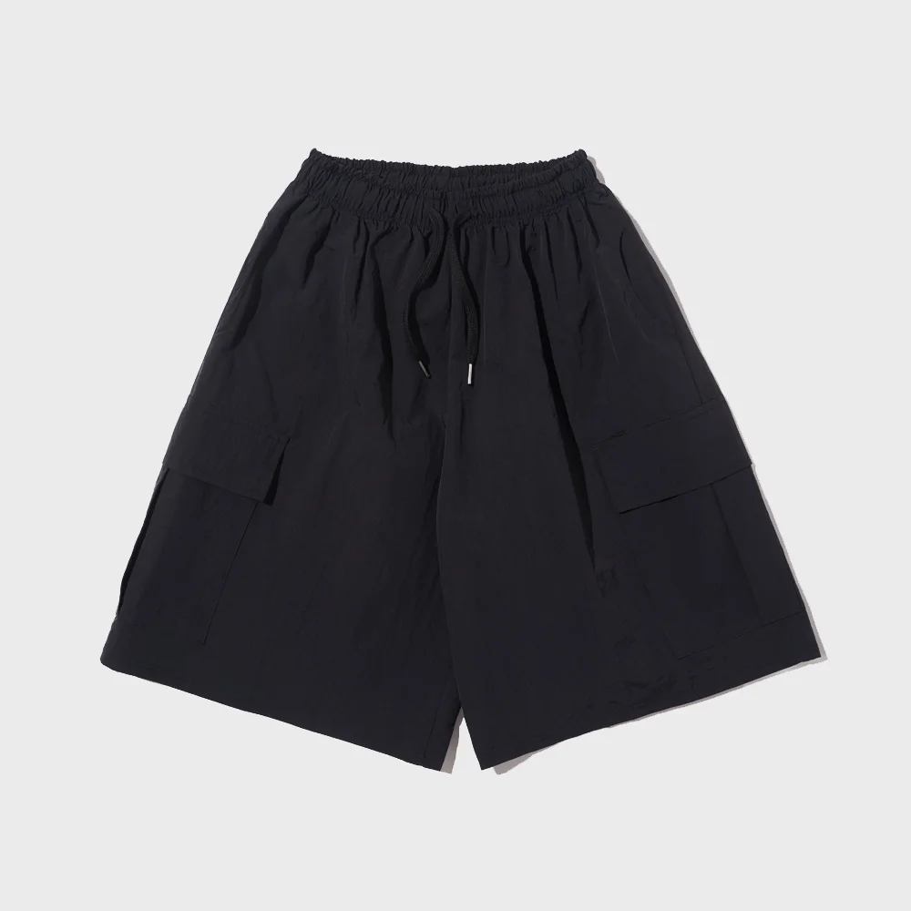 NYLON CARGO BERMUDA PANTS (BLACK)
