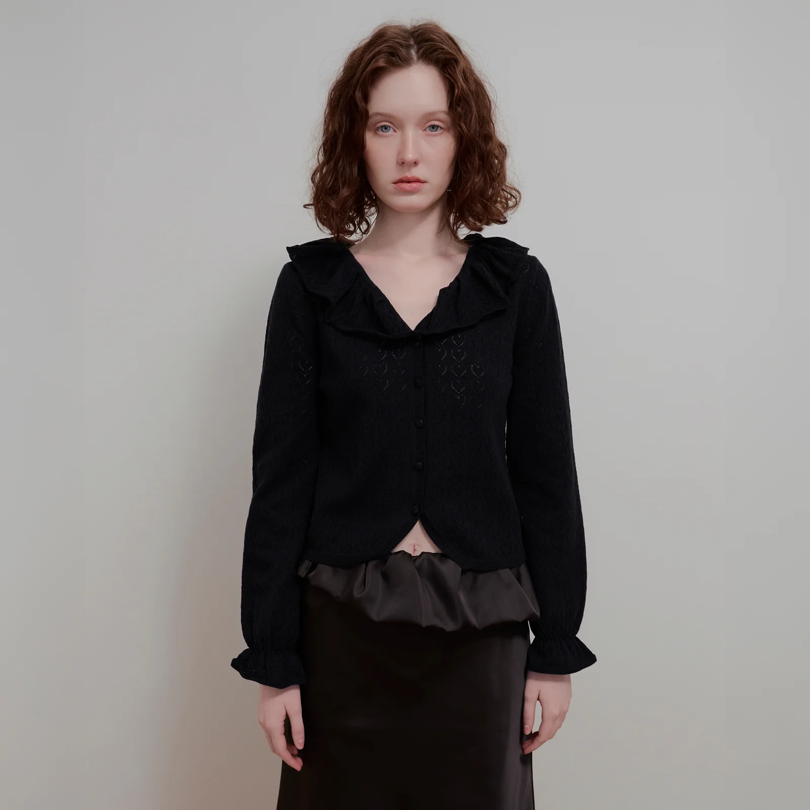 HEART RUFFLE SKASHI CARDIGAN - BLACK