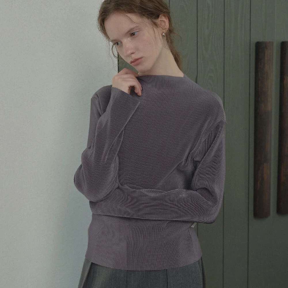 Pleats mock neck top _Charcoal