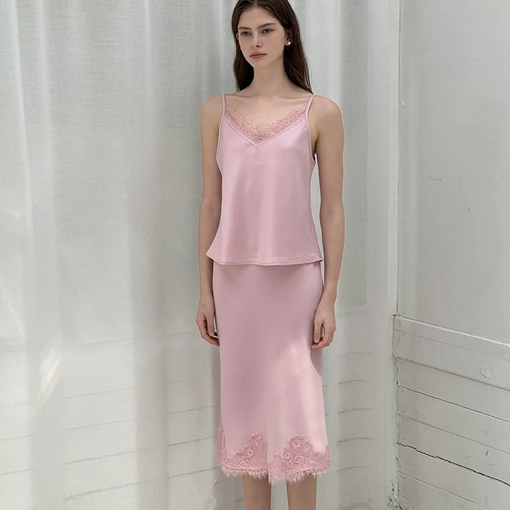 Lautre Lace Satin flare Pink skirt