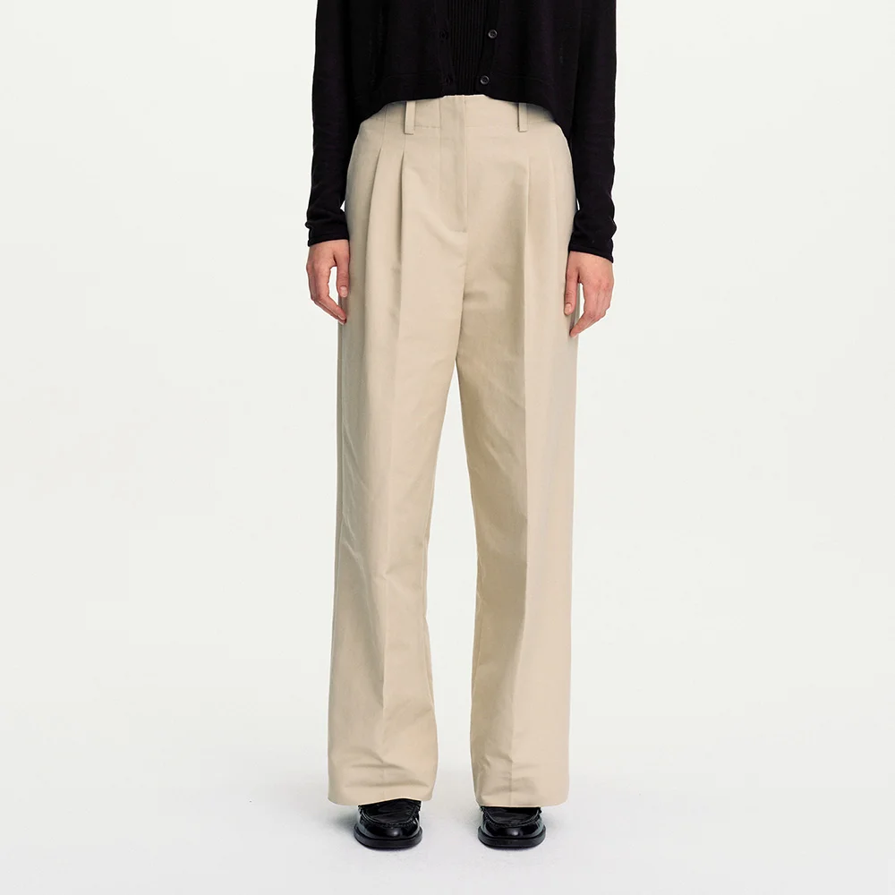 Sandy Cotton Two-Tuck Pants (Beige)