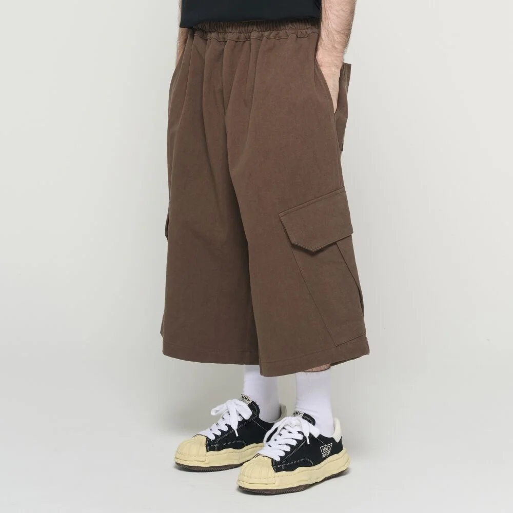 BIO CROP BERMUDA CARGO PANTS (BROWN)
