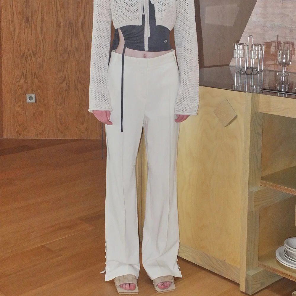 BUTTON SIDE SLIT PANTS - IVORY