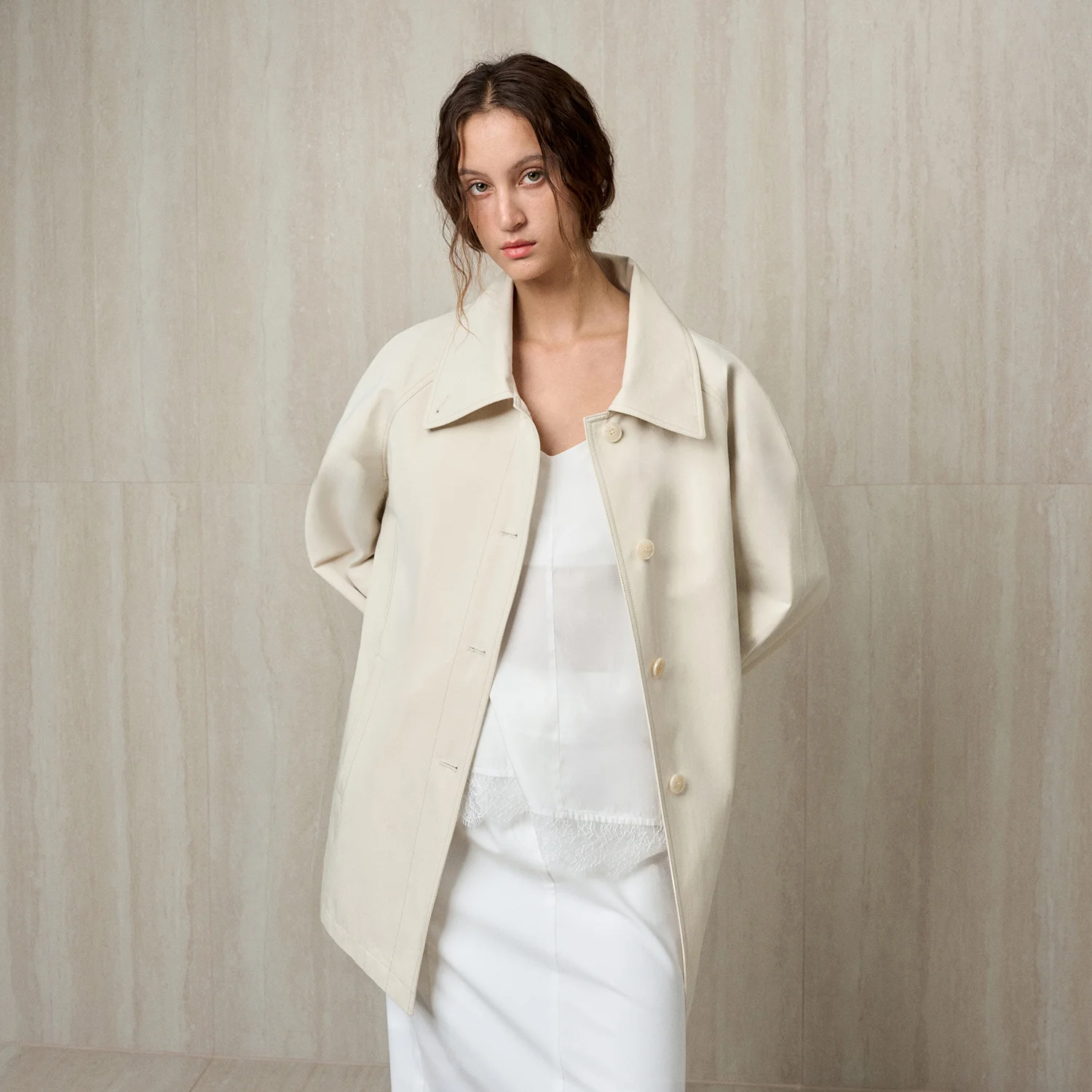 SHORT TRENCH COAT