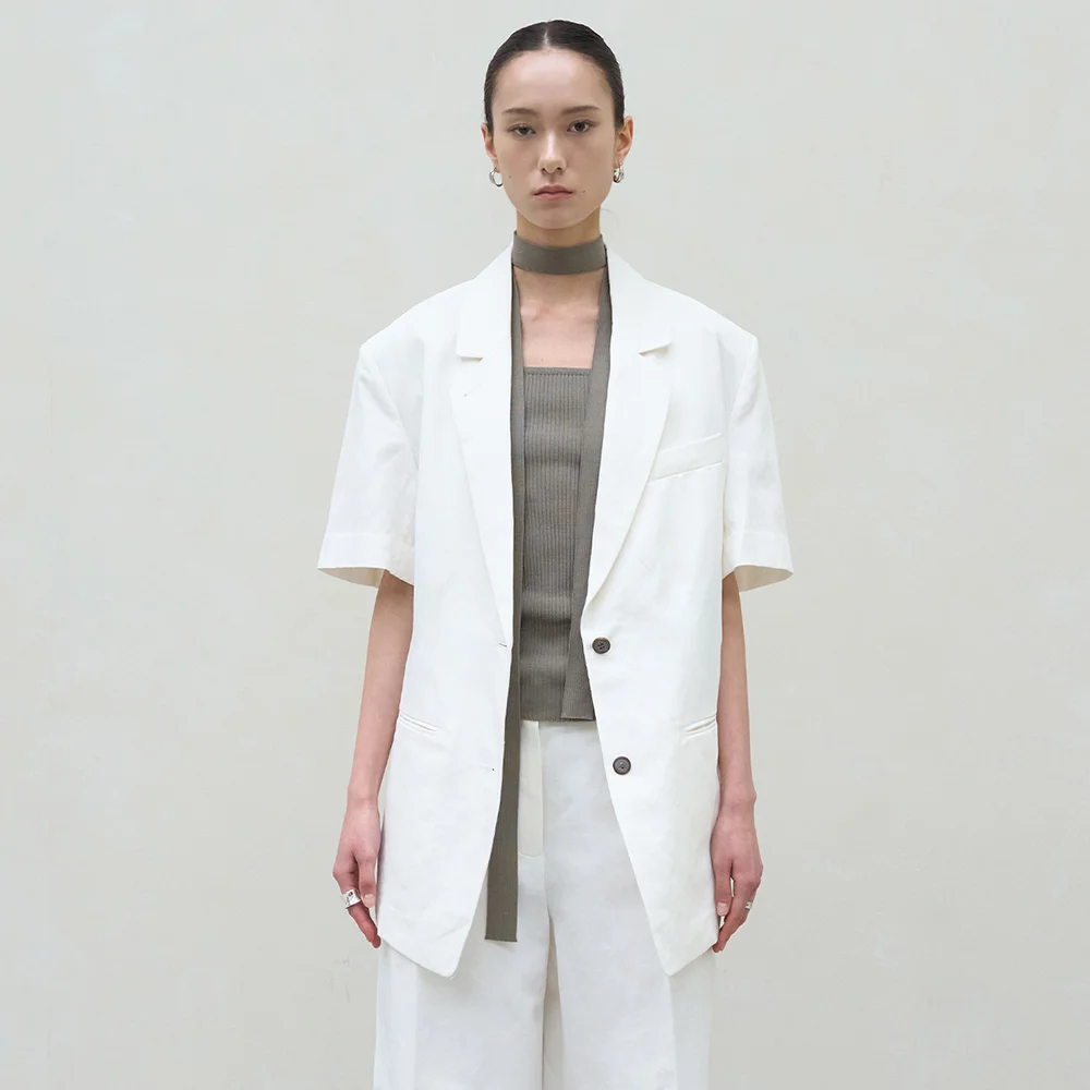 VATE HALF SLEEVELESS JACKET