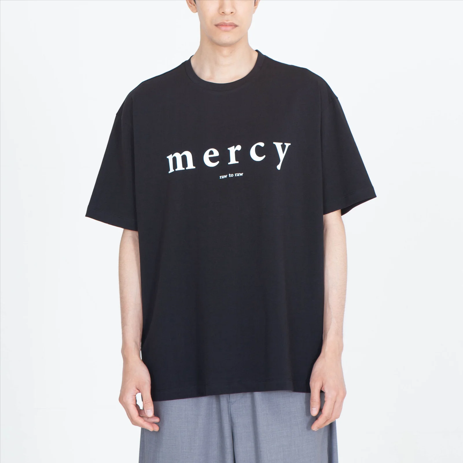 MRT019D Merci 方正 T恤 (黑色)