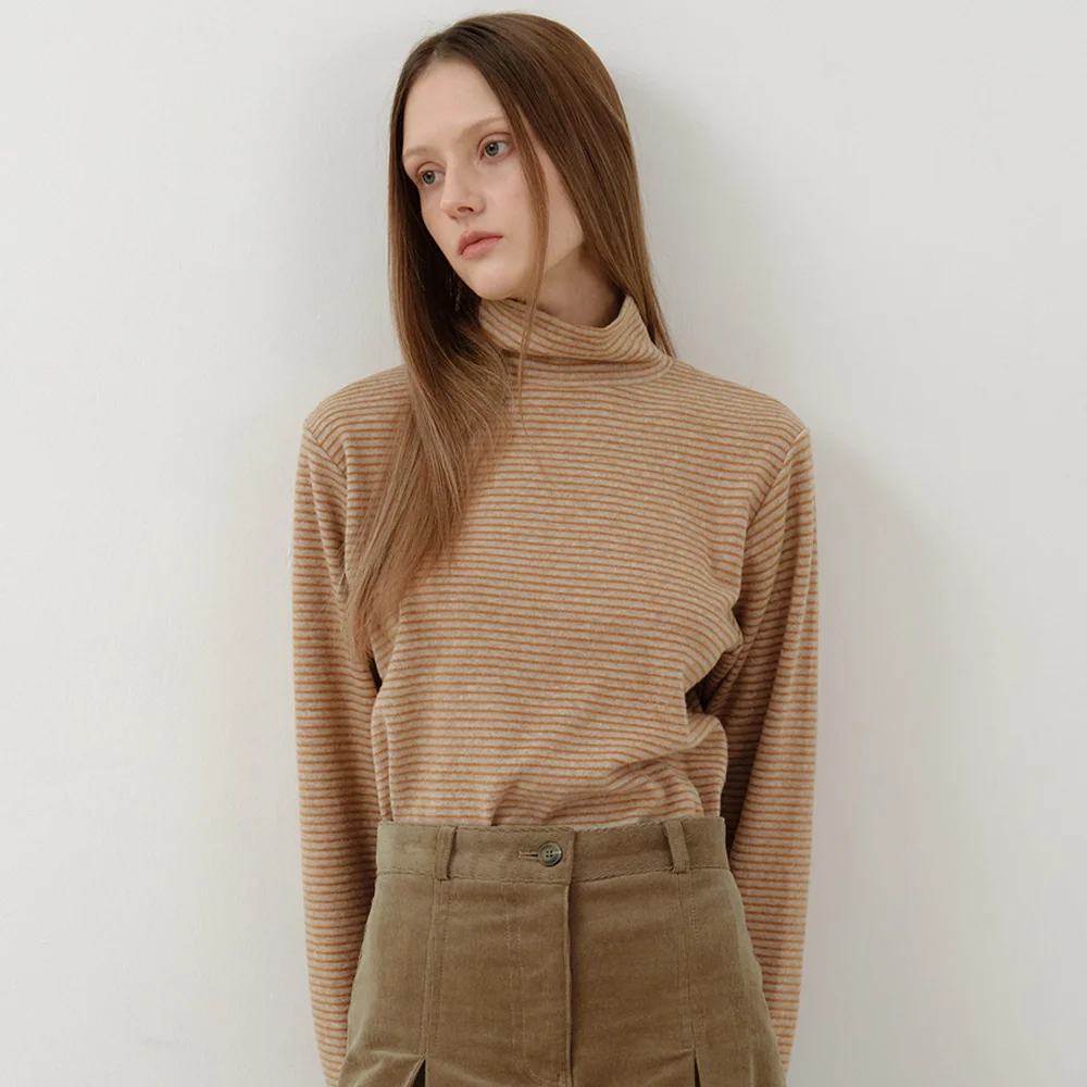 Fuzz Stripe Turtle Neck T-Shirt_WARM YELLOW(W25-TP51)
