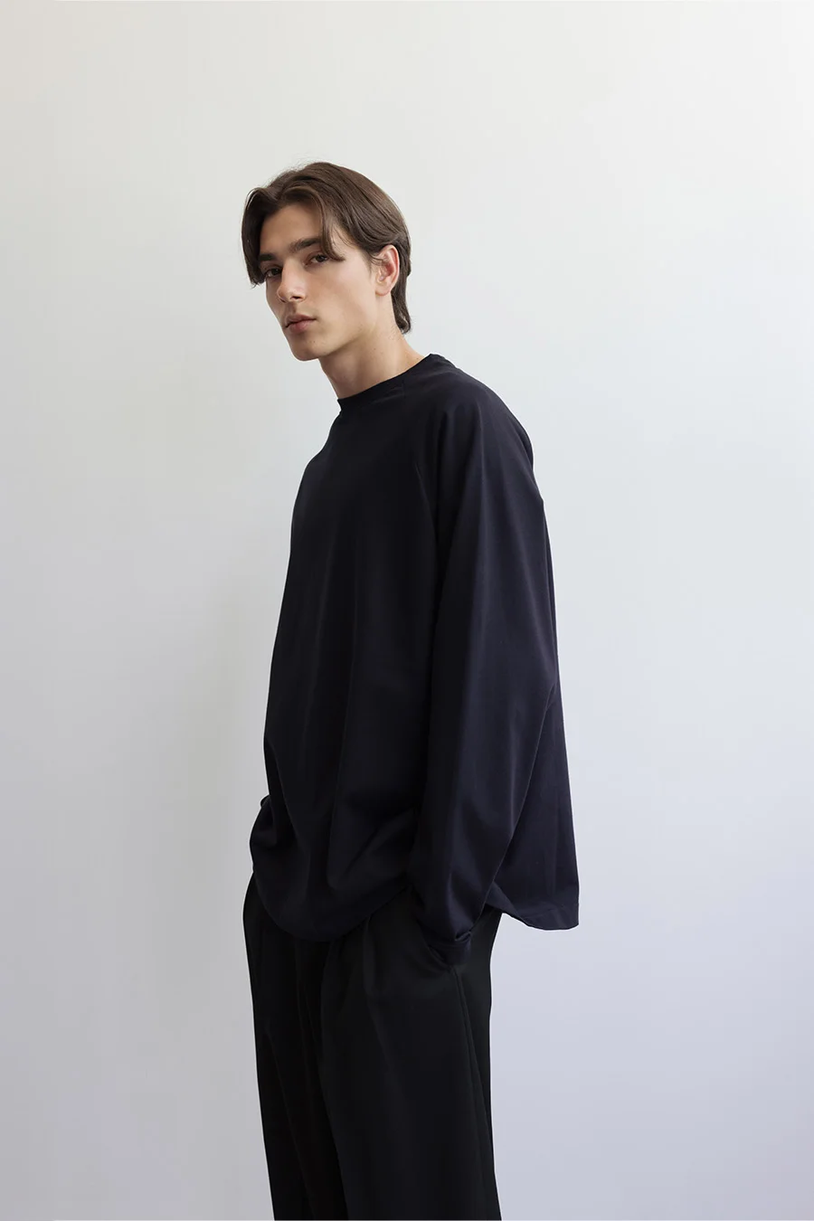 RAGLAN LONG SLEEVE T-SHIRT