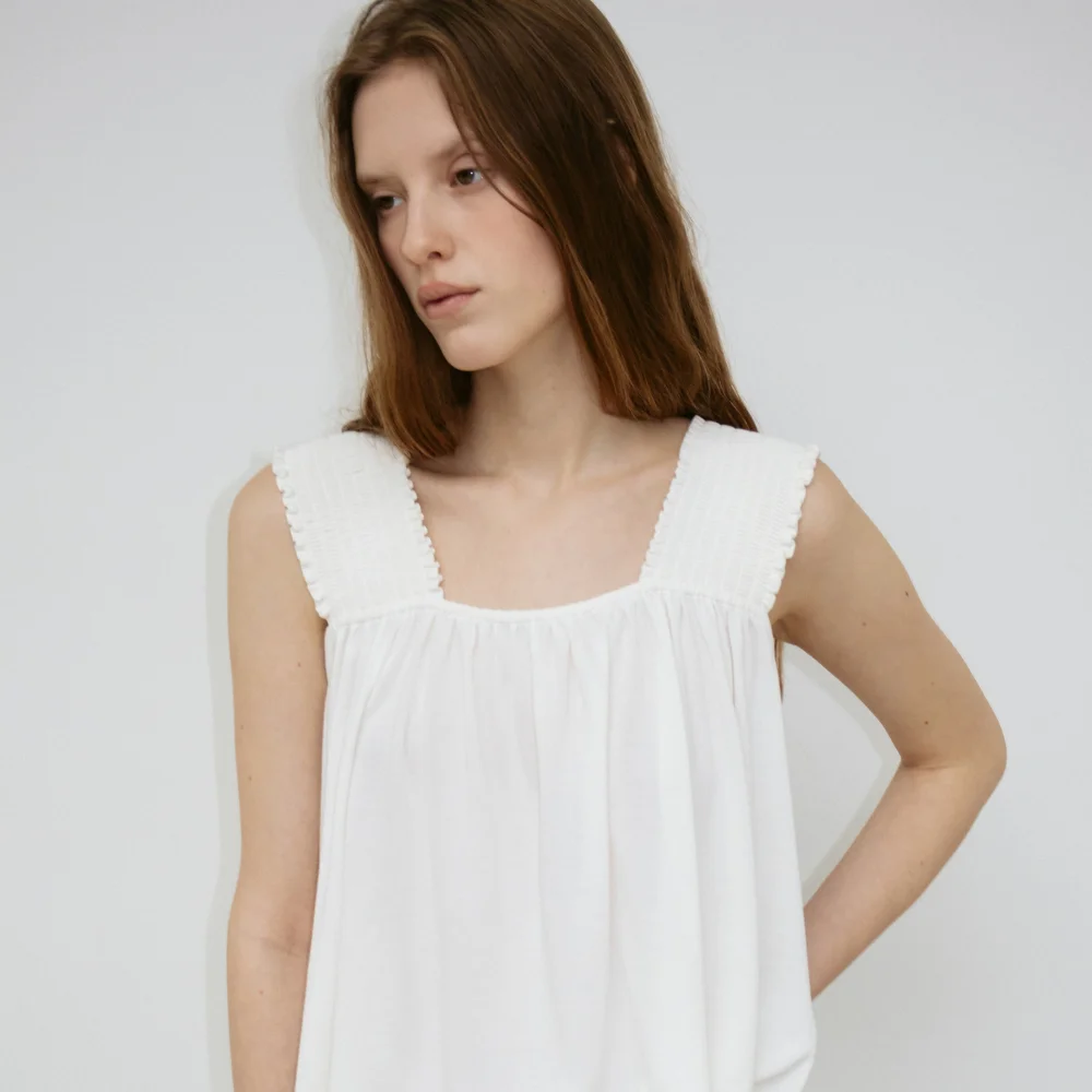 Shirred Strap Jersey Top (White / Light Khaki / Dark Gray)