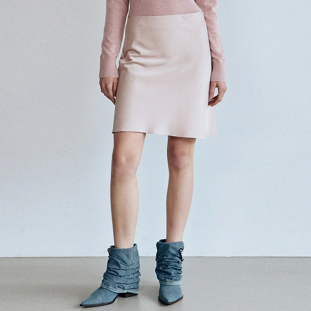 MINI SATIN FLARE SKIRT_PEACH FUZZ