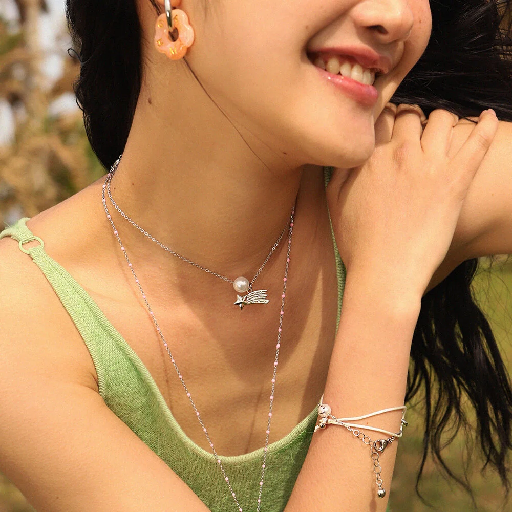 Shooting Star Necklace (Silver)