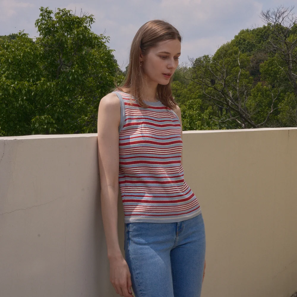 Summer Striped Round Neck Sleeveless Knit (sky blue)