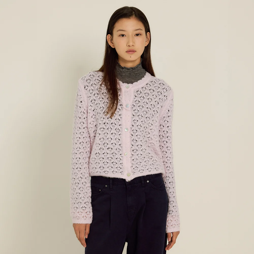 Swan Crochet Wool Cardigan (Light Pink)