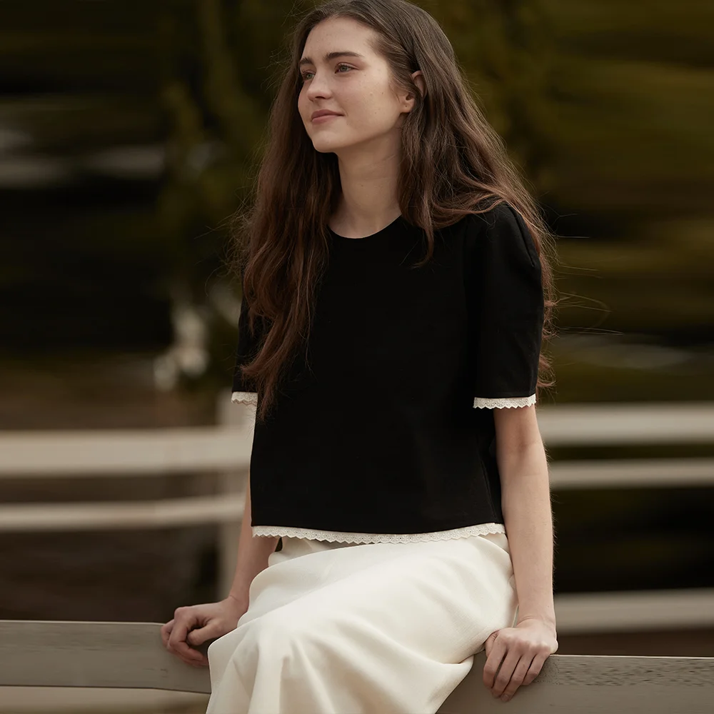 Hem line lace detail top - Black