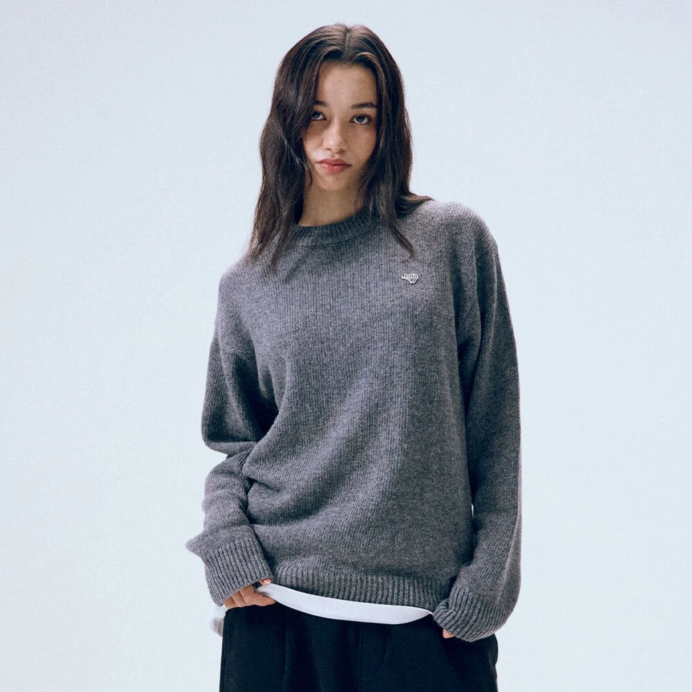 ESSENTIAL CREW NECK KNIT