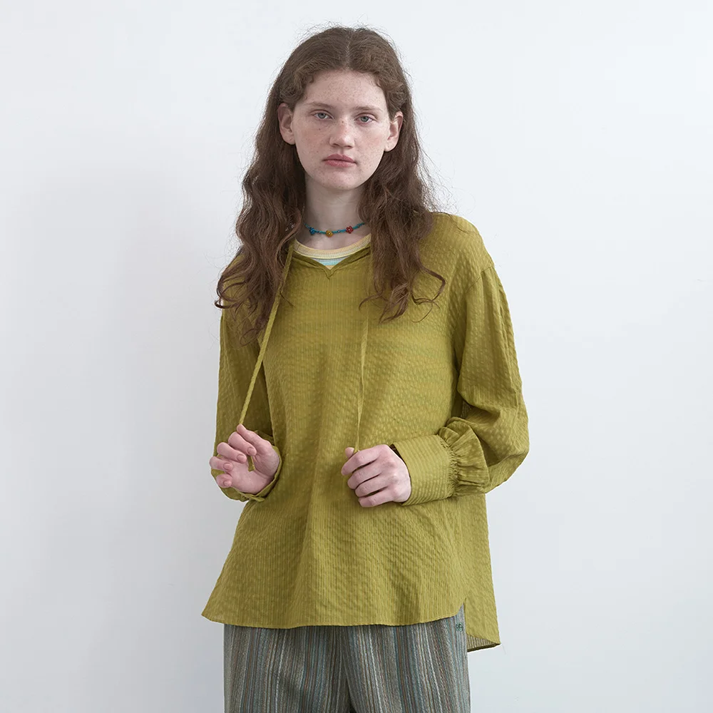 蕾絲 提升 亨利領 襯衫 (Olive Green)