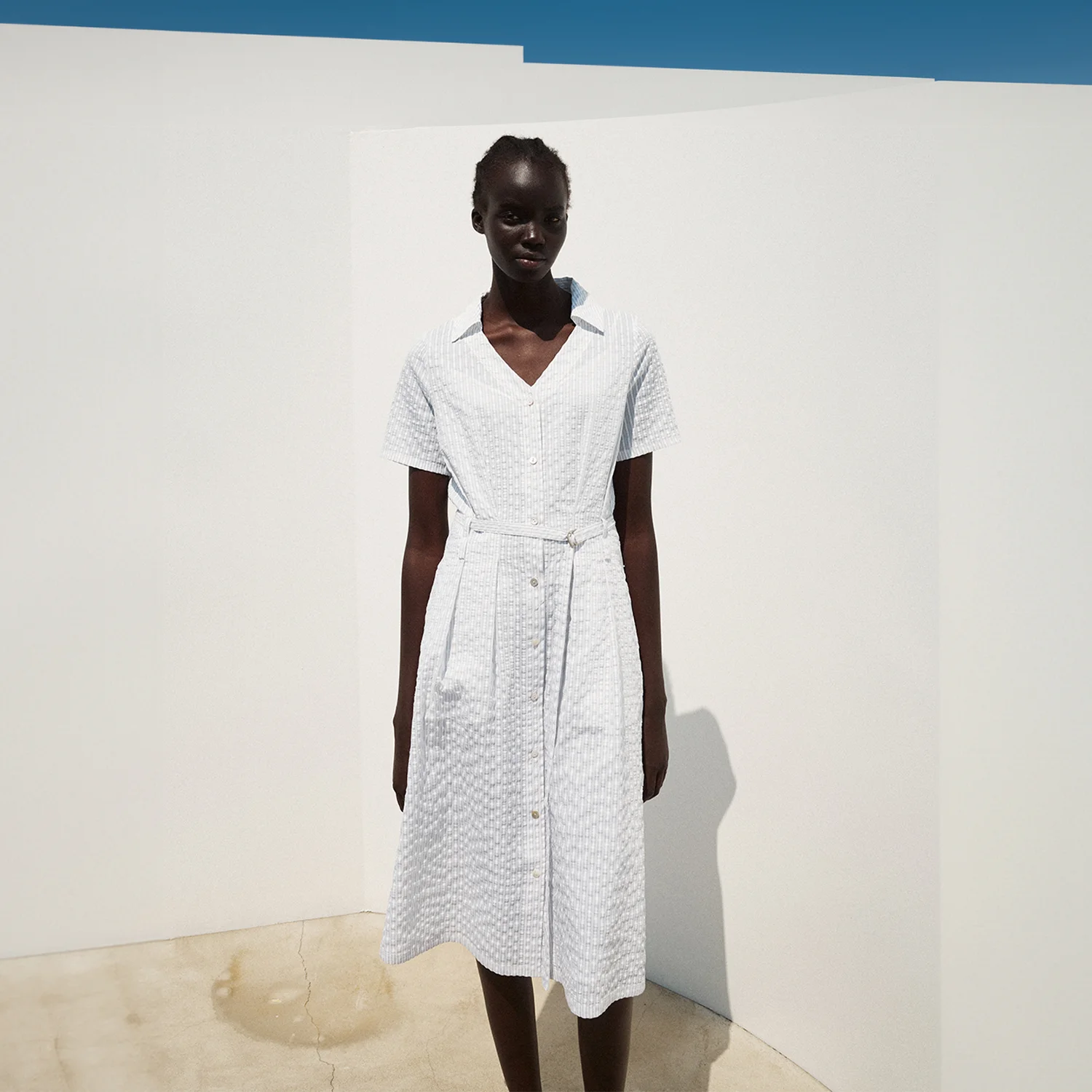 BELTED SEERSUCKER MIDI DRESS