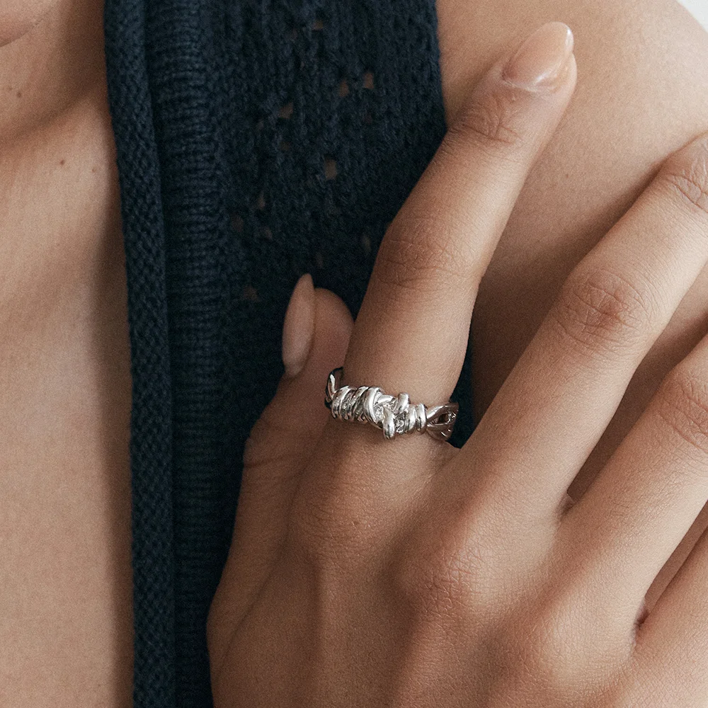 Noirble Ring