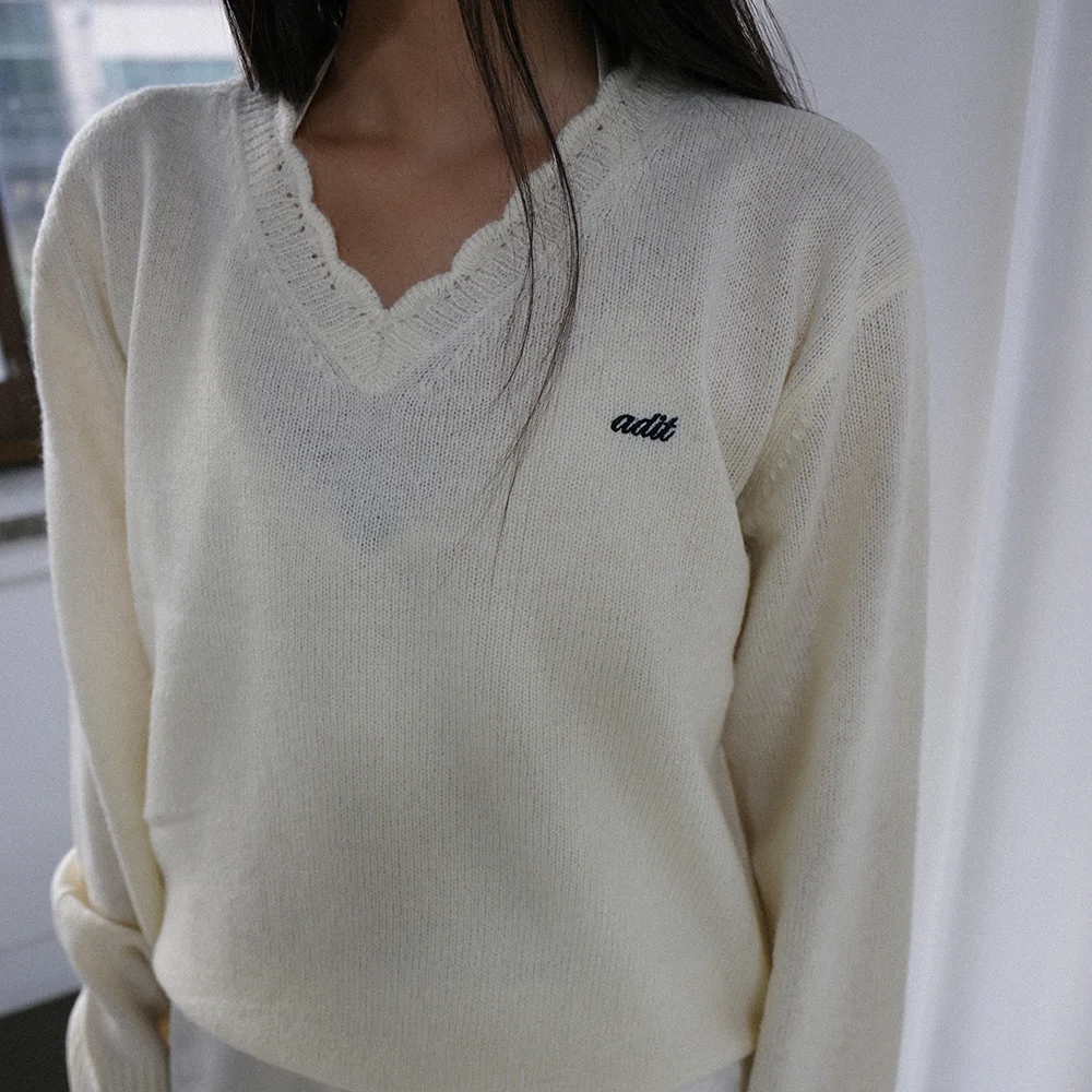 Wave V-neck Alpaca Knit_Ivory