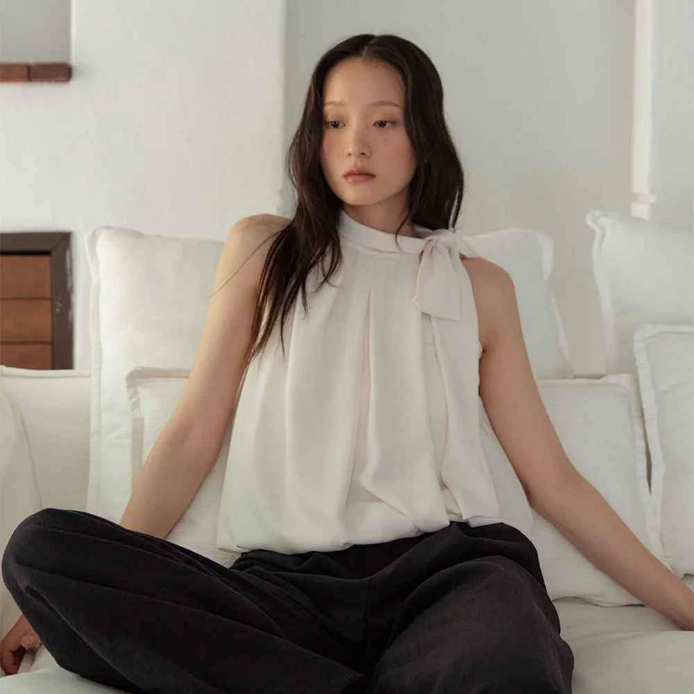 Shirring Halter Neck Blouse_2Color
