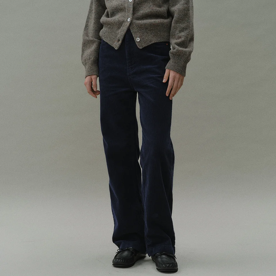 straight-fit corduroy pants (navy)