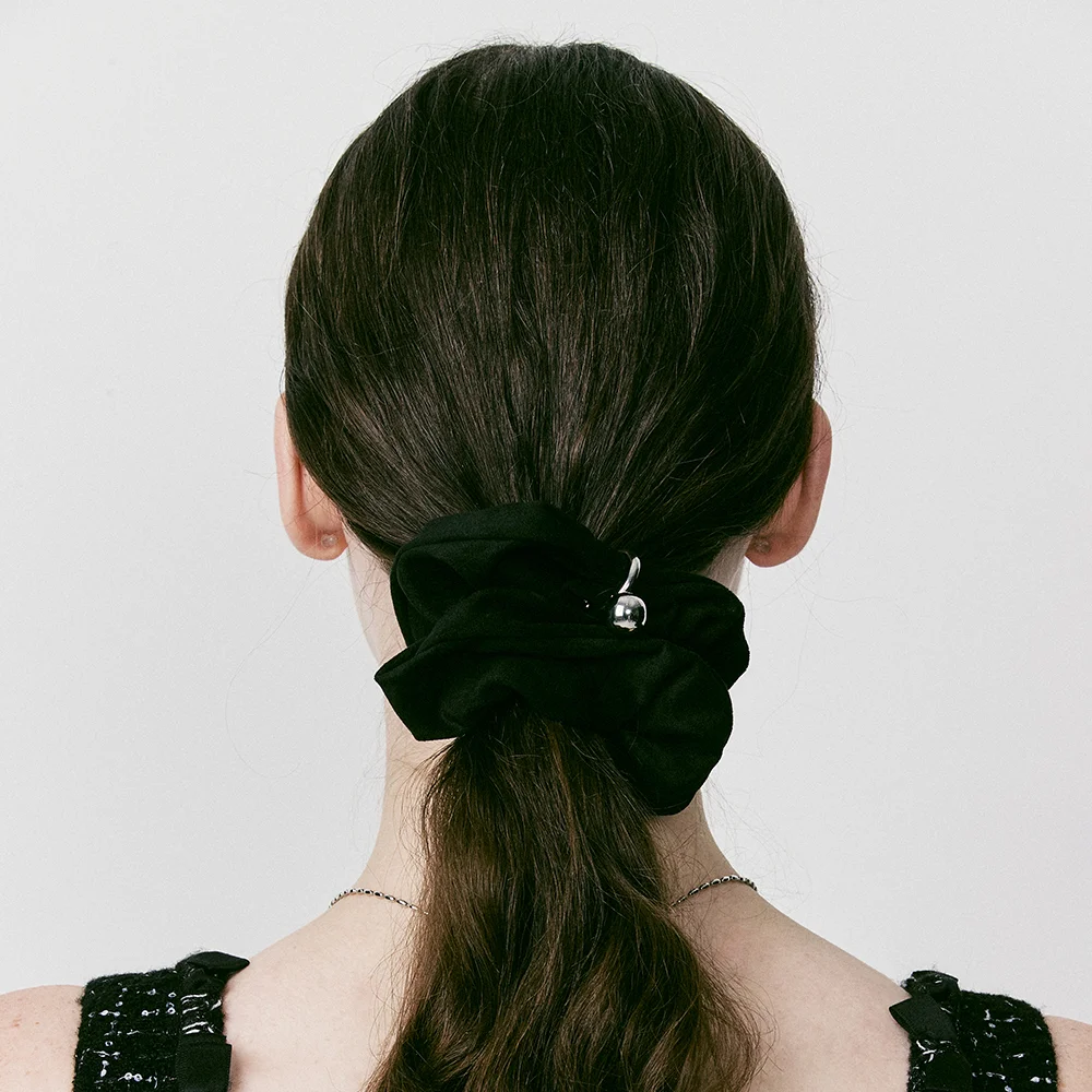 Suede Ball Scrunch_VH249OHB007M