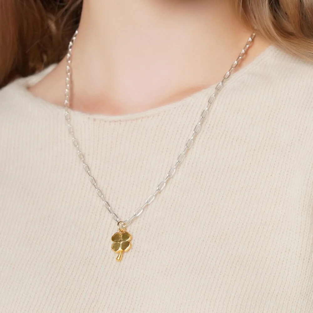 Antique clover pendant chain Necklace Antique 三葉草 吊飾 點綴 鏈條 頸鏈