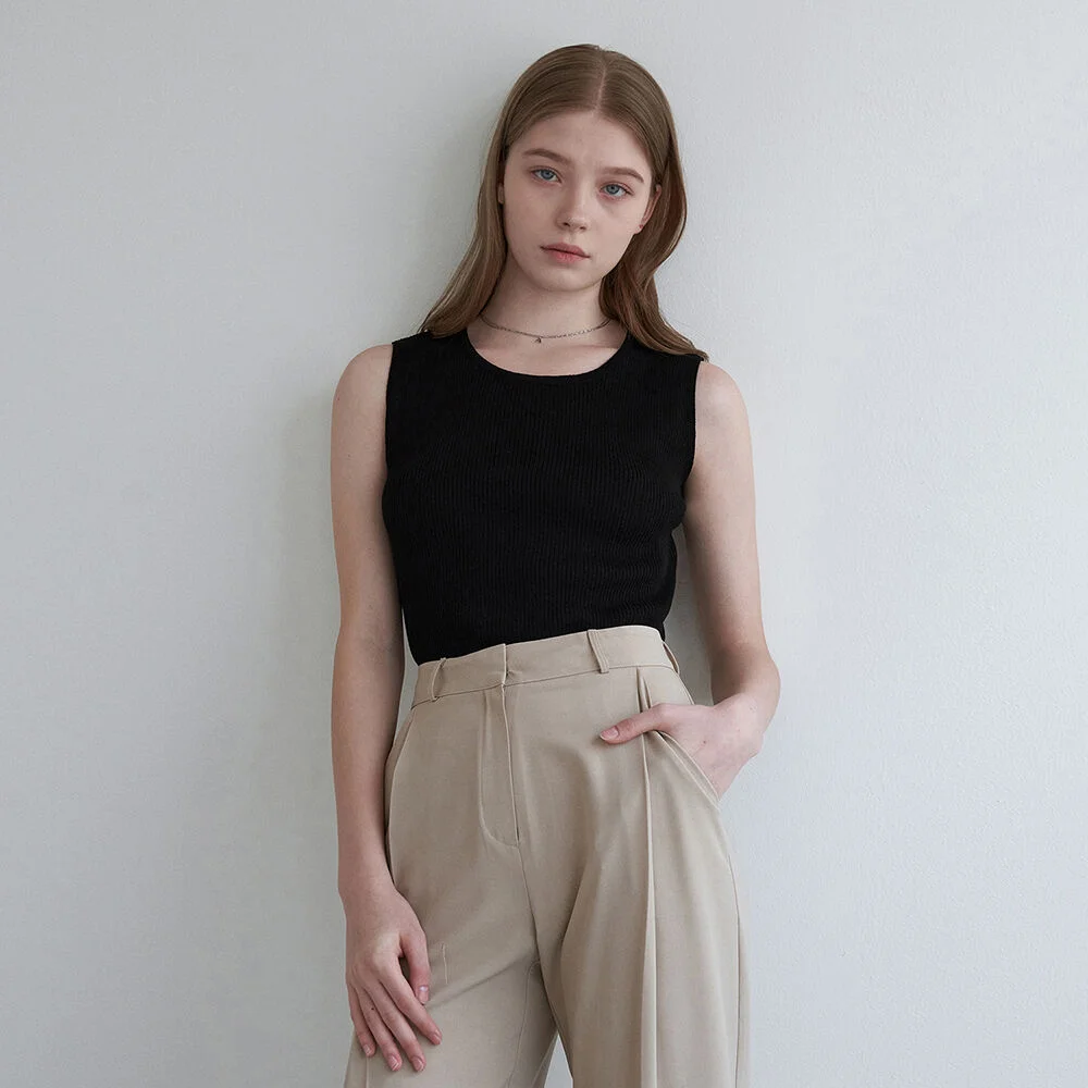 Ribbed slim sleeveless - black