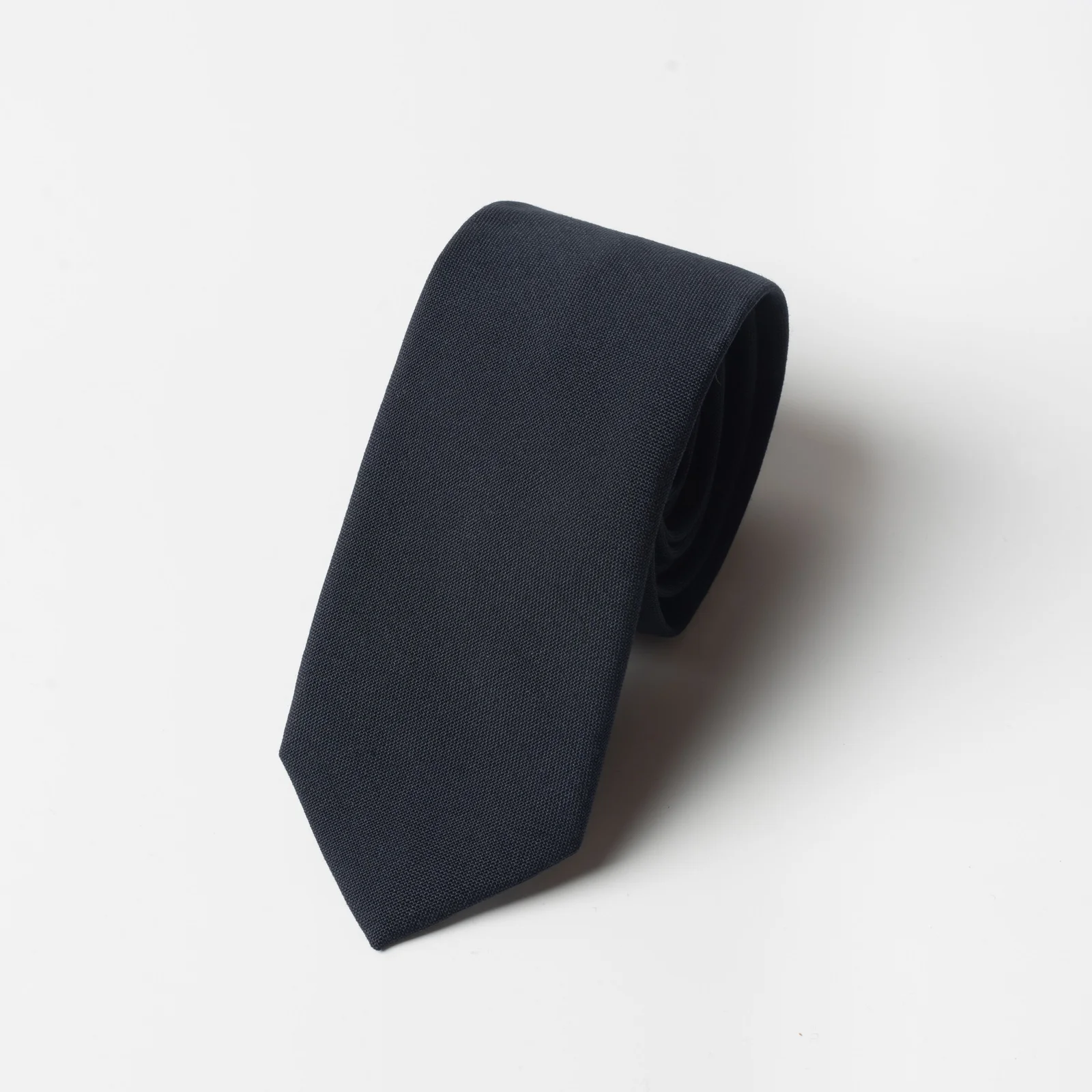 EXTRA FINE WOOL SLIM TIE DARK NAVY