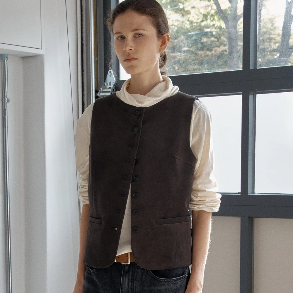 becky vest - brown