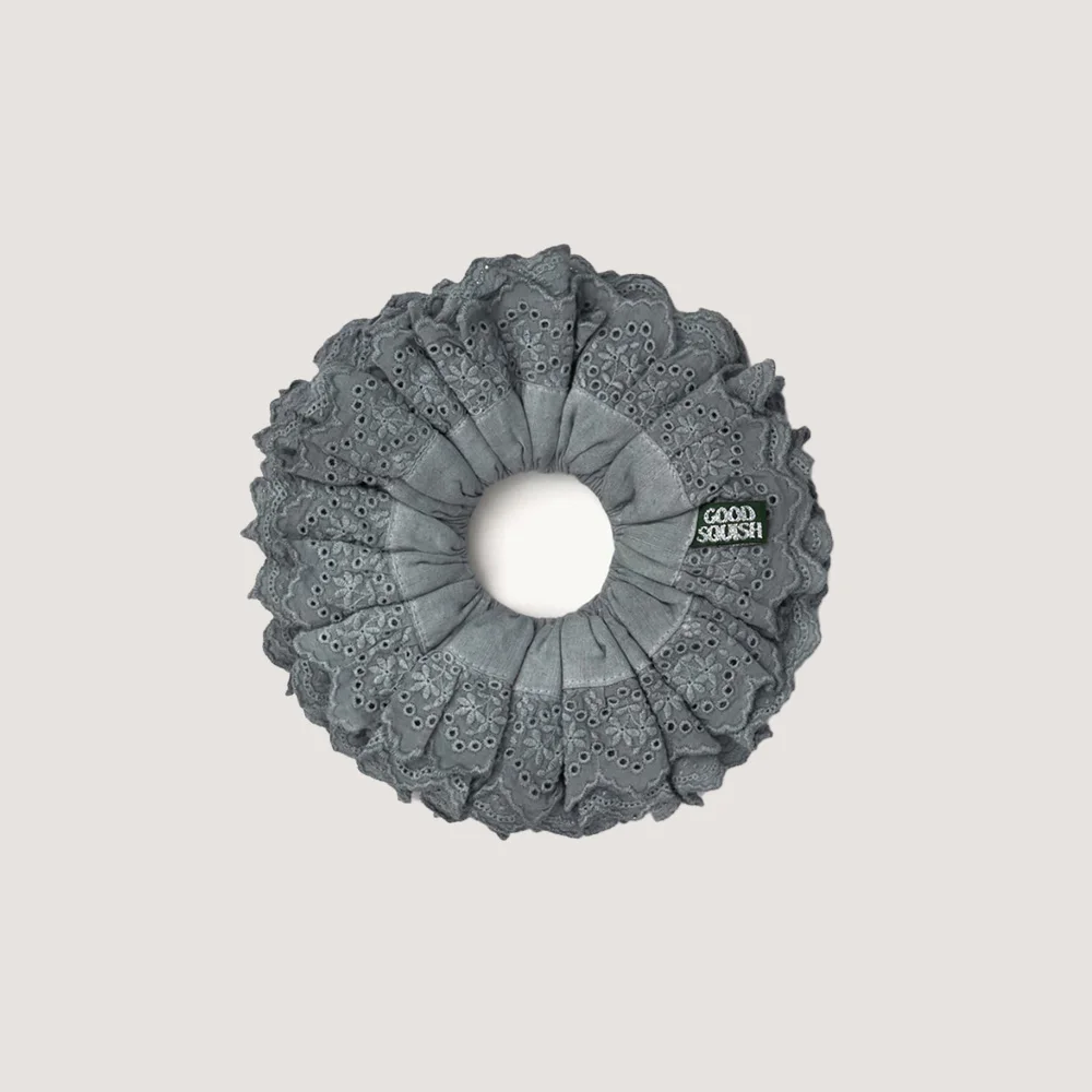 QUEEN (GREY)