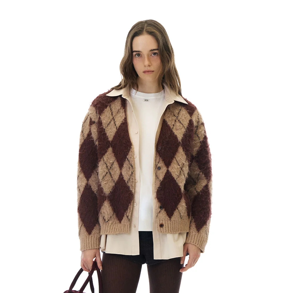 ARIA BRUSHED ARGYLE CARDIGAN (WINE)