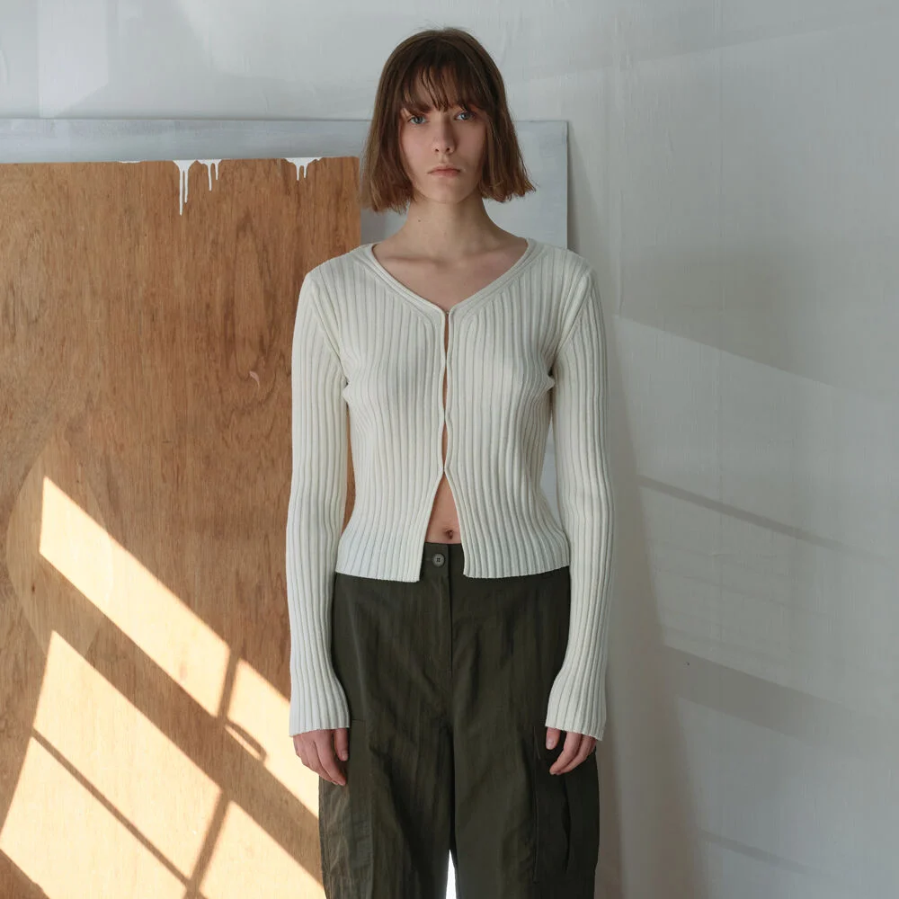 WOOL RIB KNIT CARDIGAN - IVORY