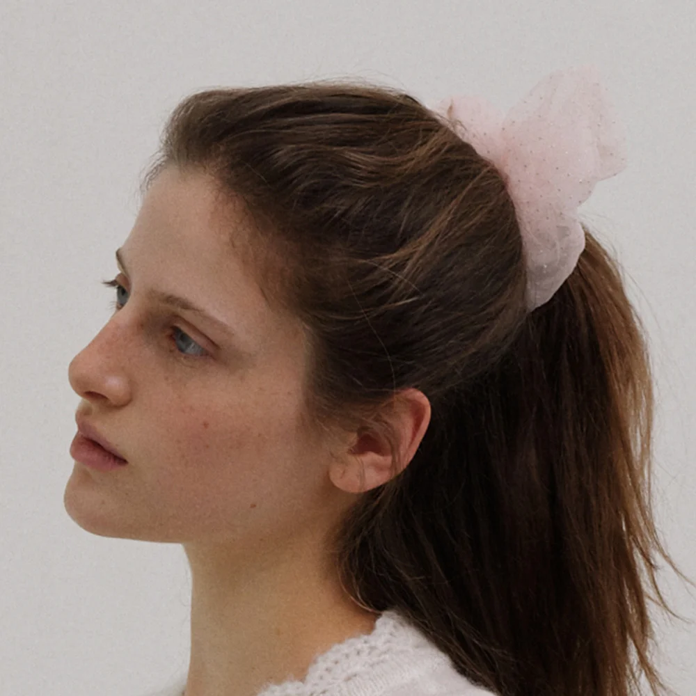 SHEER DOT HAIR SCRUNCHIE (PINK)