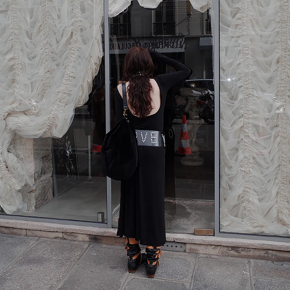 backless maxi dress in black