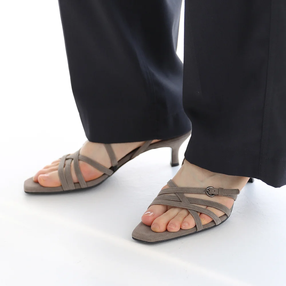 Layered Strap Sandal_26056_grey