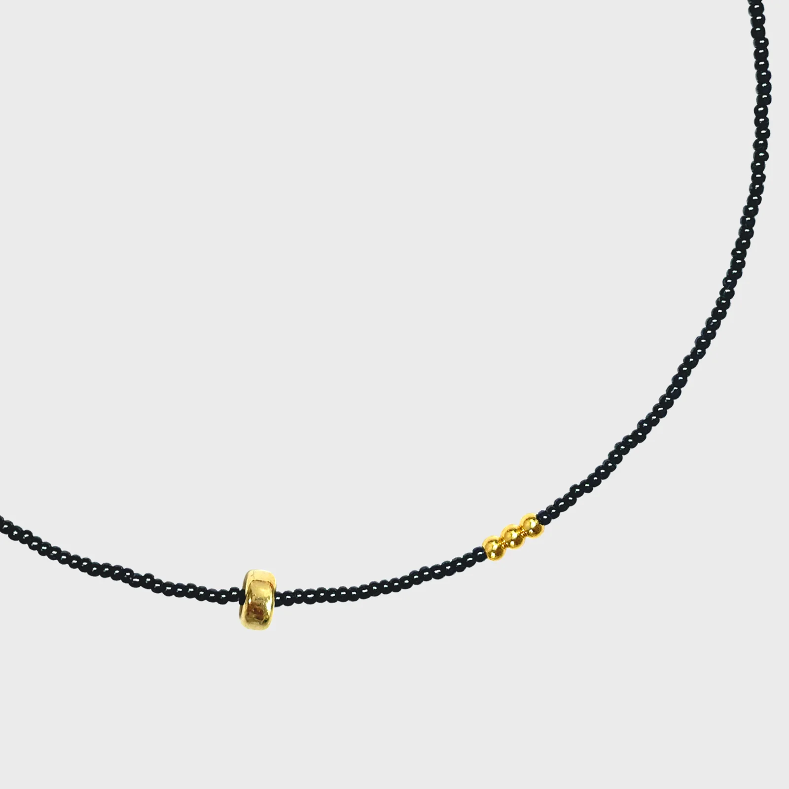Float-Gold Black Necklace